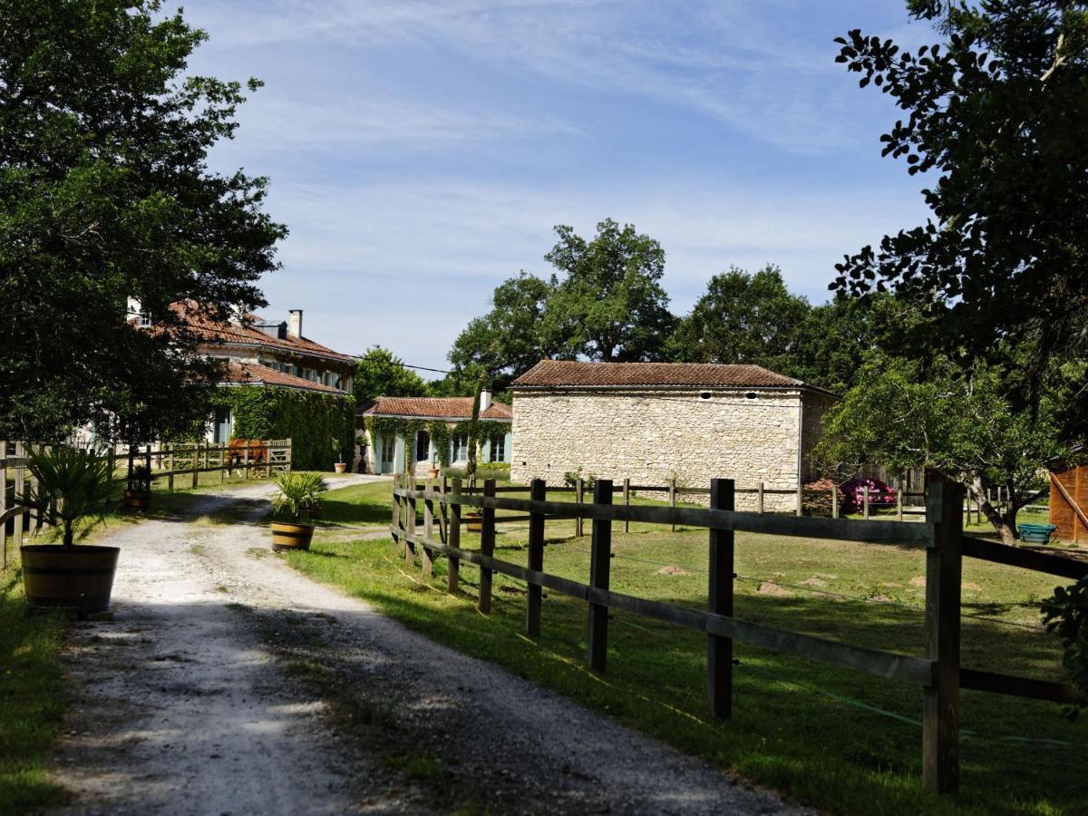 Chateau De L'Isle - Chambres D'Hotes Castelnau-de-Médoc Εξωτερικό φωτογραφία