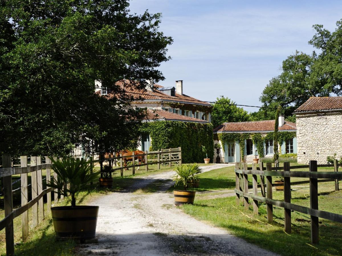 Chateau De L'Isle - Chambres D'Hotes Castelnau-de-Médoc Εξωτερικό φωτογραφία