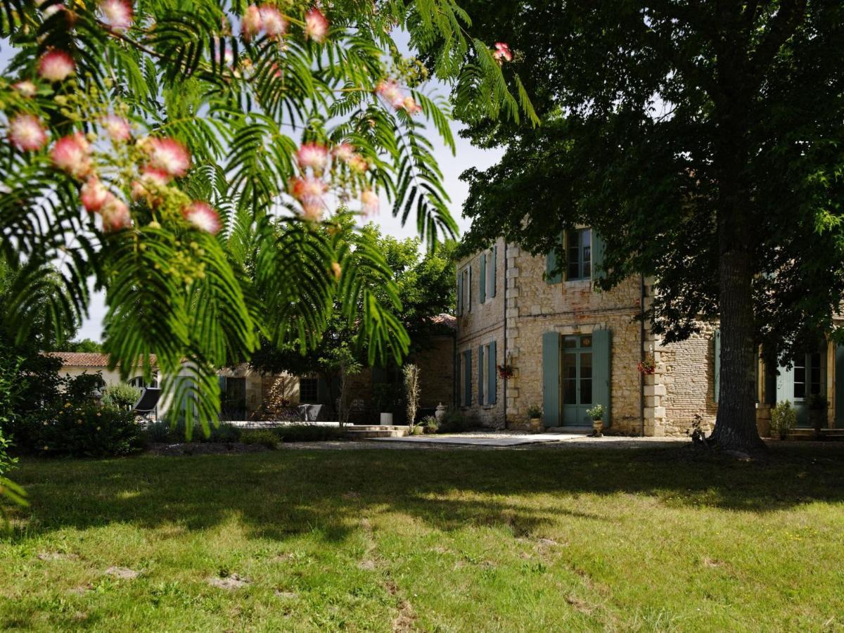 Chateau De L'Isle - Chambres D'Hotes Castelnau-de-Médoc Εξωτερικό φωτογραφία